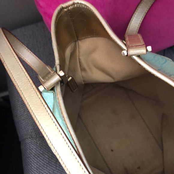 Handbag - Picture 3 of 6